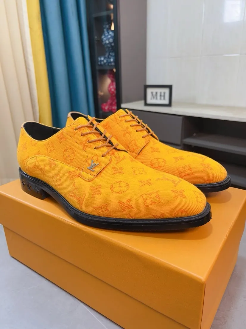 Ex-factory price 720🌹🌹High version [LV] Louis Vuitton's popular casual leather shoes🎖Fashionable and elegant🎖🎖Material: Original imported open-edge beaded cowhide, washed cowhide leather lining, original open-molded rubber outsole, high-end and classy, ​​elegant quality, instantly transforming into a handsome man ❤❤Standard\nNumber: 38-44